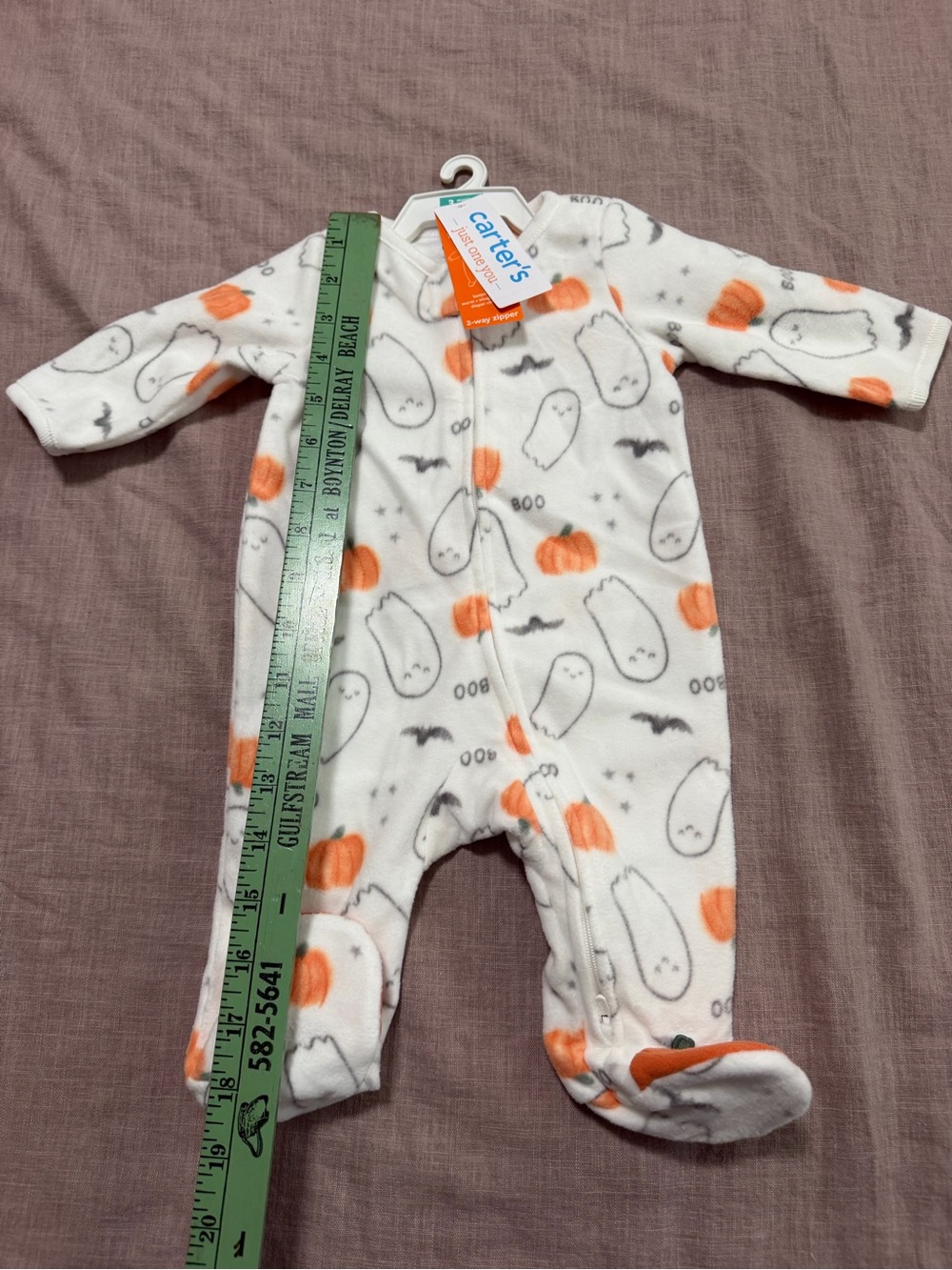 NWT Halloween Carters Plush Footie Pajama One Piece Pumpkin Ghost Bat 3 Months - Picture 4 of 6
